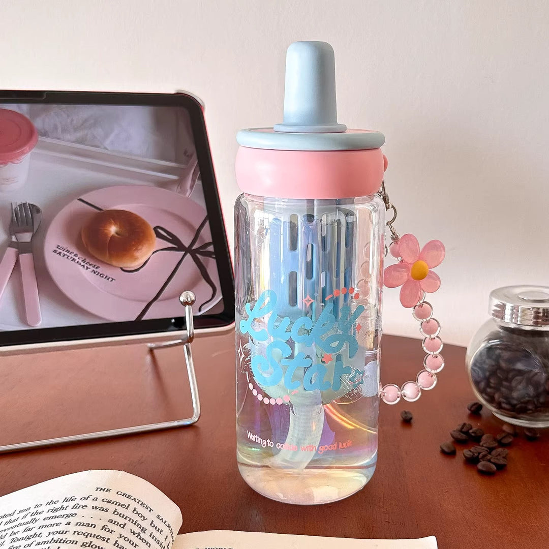 Women's creative drinking bottle with integrated straw and keychain Kalsten