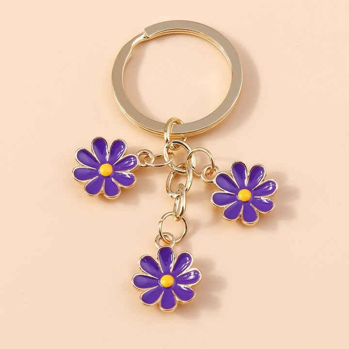 Keychain with Three Playful Daisies Kalsten