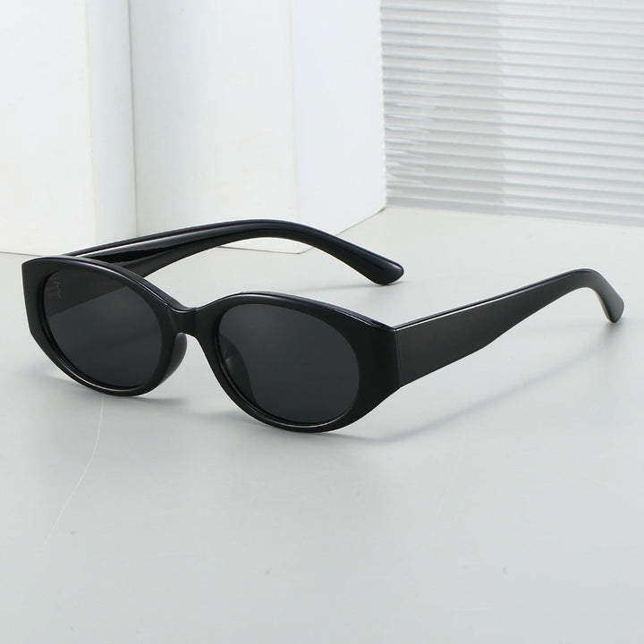 Women’s fashionable sunglasses with curved design and elegant shape Kalsten