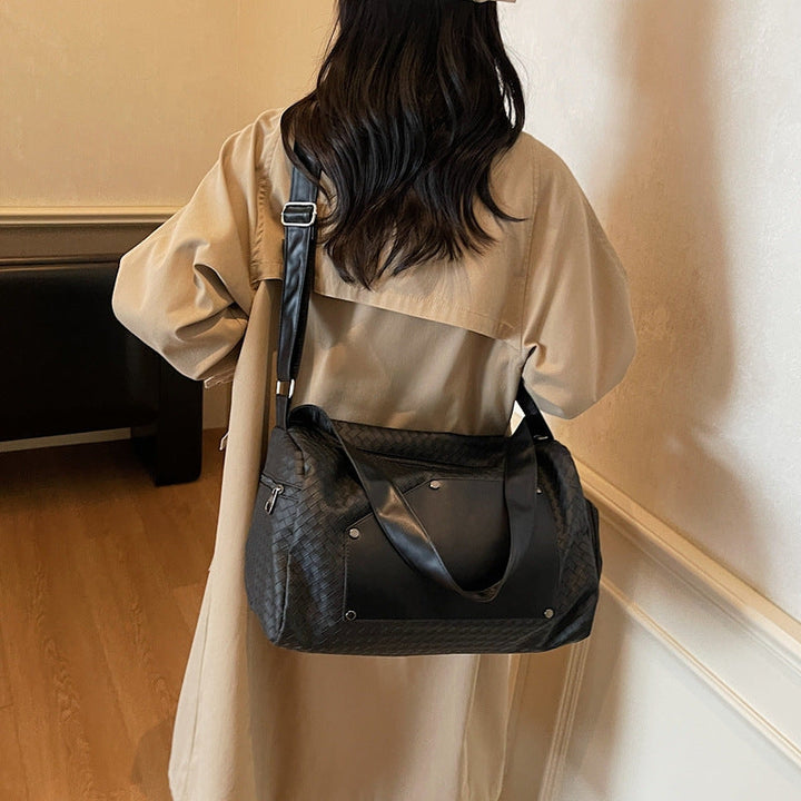 Elegant Sport Duffel Bag with Woven Design and Removable Shoulder Strap Kalsten