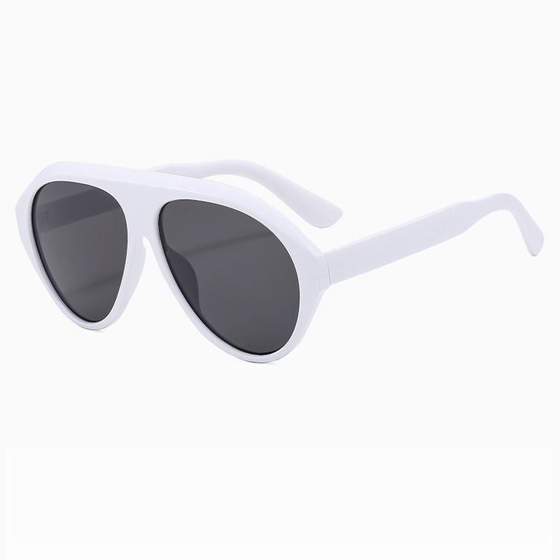 Women's Sporty Sunglasses with Sleek Design and Polarized Lenses Kalsten