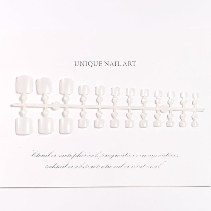 Unique Press-On Nail Art Kalsten