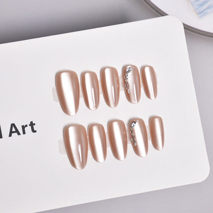 Glamorous Heart-Themed Press-On Nail Set Kalsten