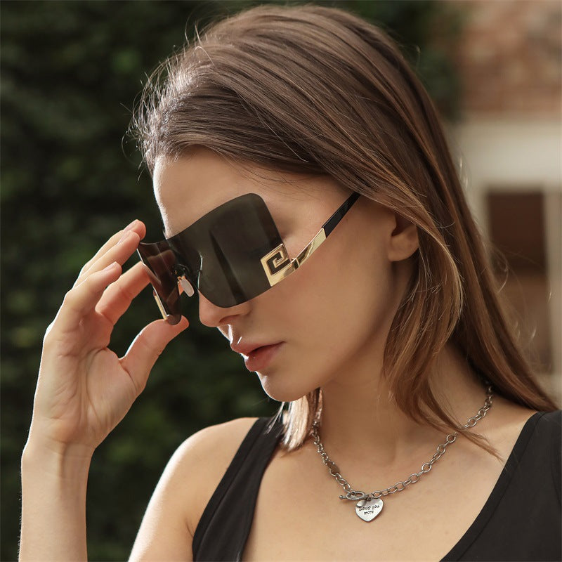Women's Oversized Shield Sunglasses with Extravagant Design Kalsten