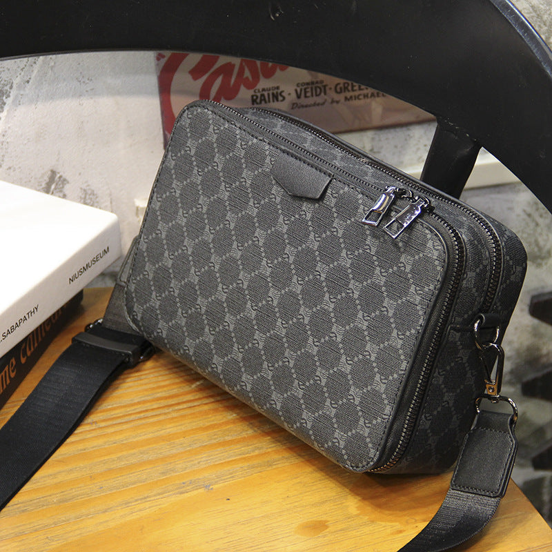 Fashionable shoulder bag with structured surface Kalsten