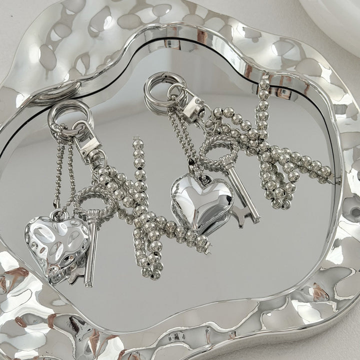 Elegant Heart-Shaped Keychain Kalsten