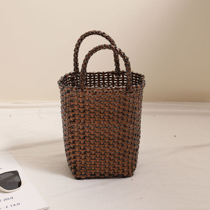 Modern Bast bag with stylish design Kalsten
