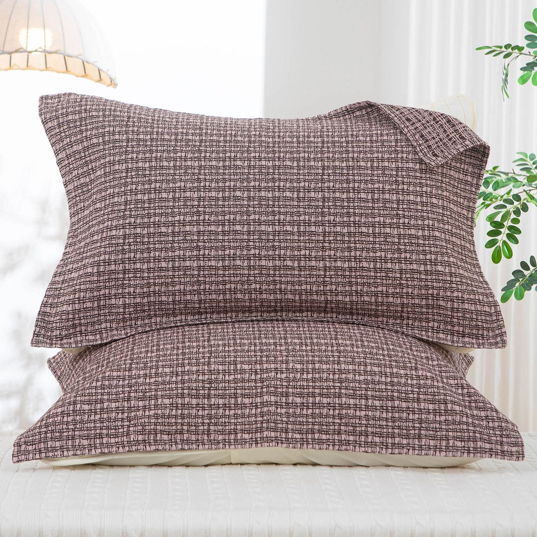 Women's pillowcase with delicate floral motif Kalsten
