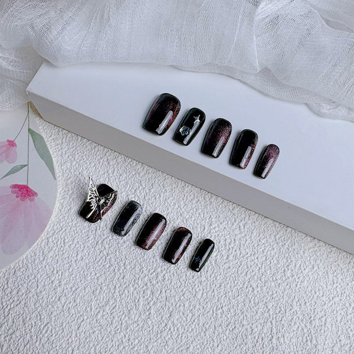 Decorative Press-On Nail Set Kalsten