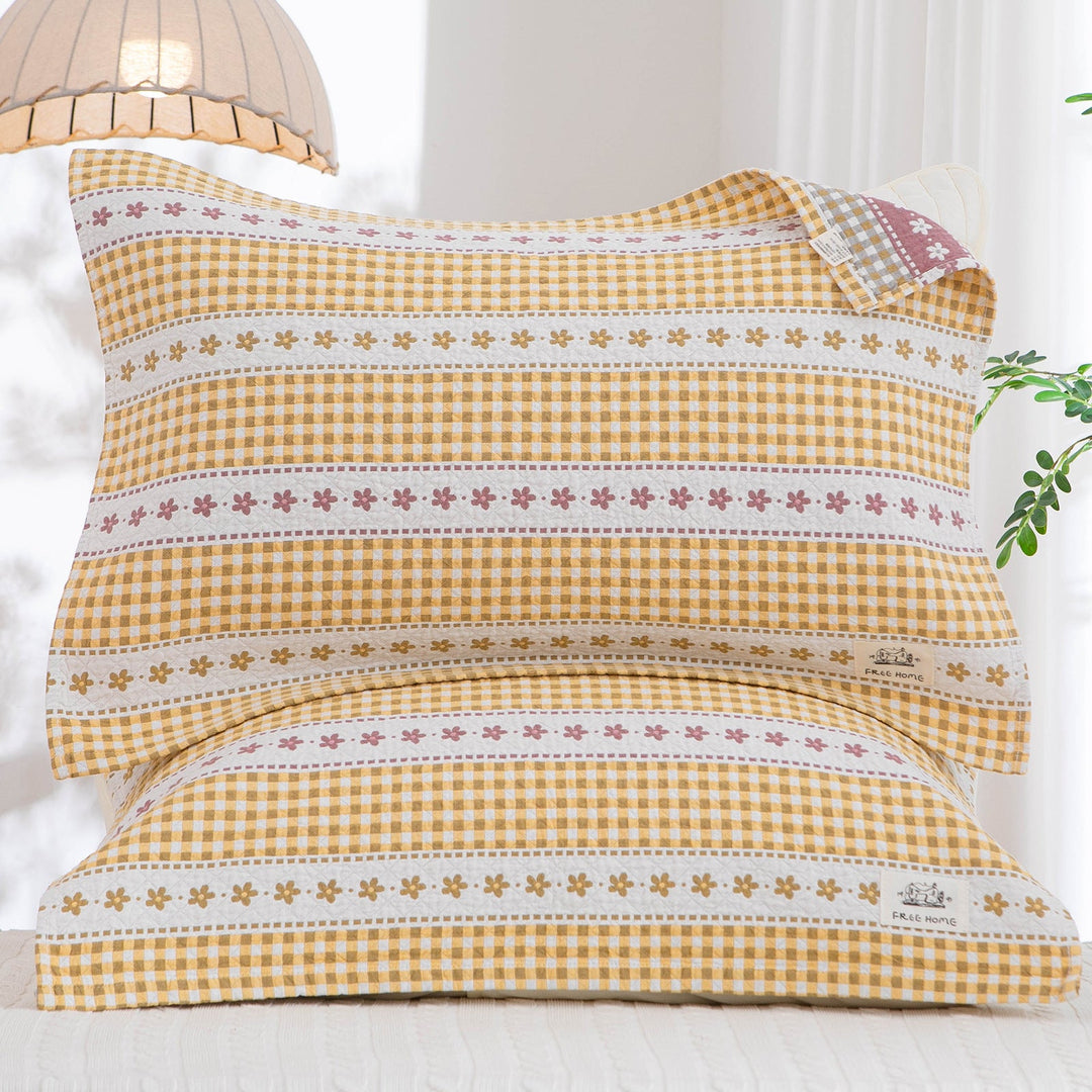 Women's pillowcase with modern checkered pattern Kalsten