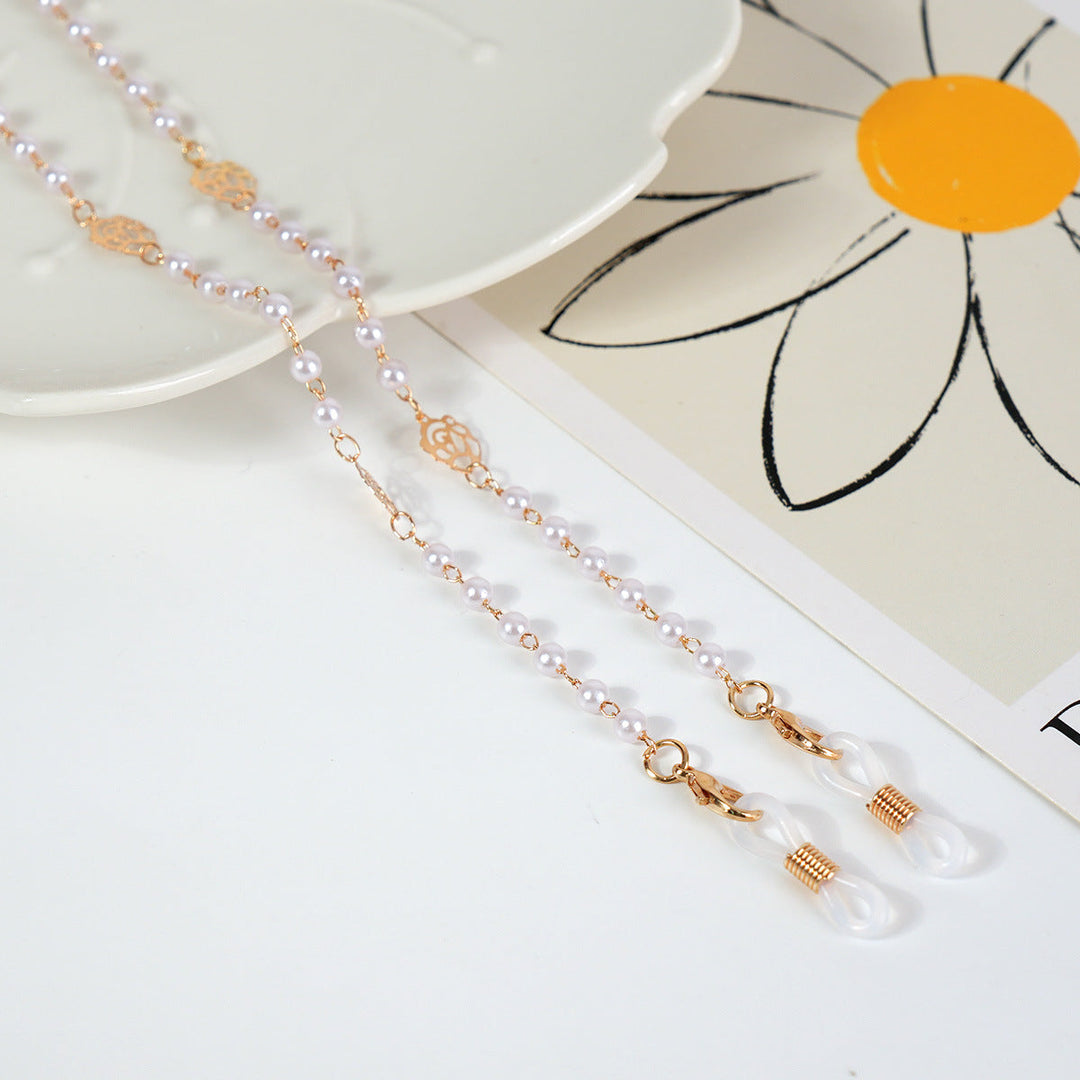 Luxurious Crystal-Embellished Eyewear Chain Kalsten