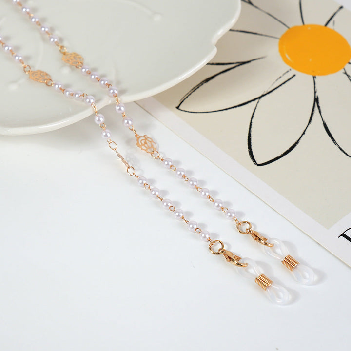 Luxurious Crystal-Embellished Eyewear Chain Kalsten