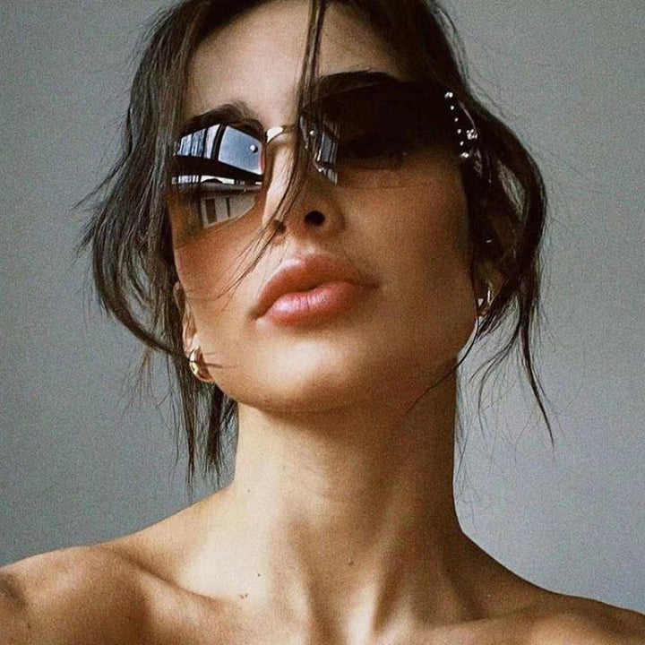 Women's futuristic, sleek Shield sunglasses Kalsten