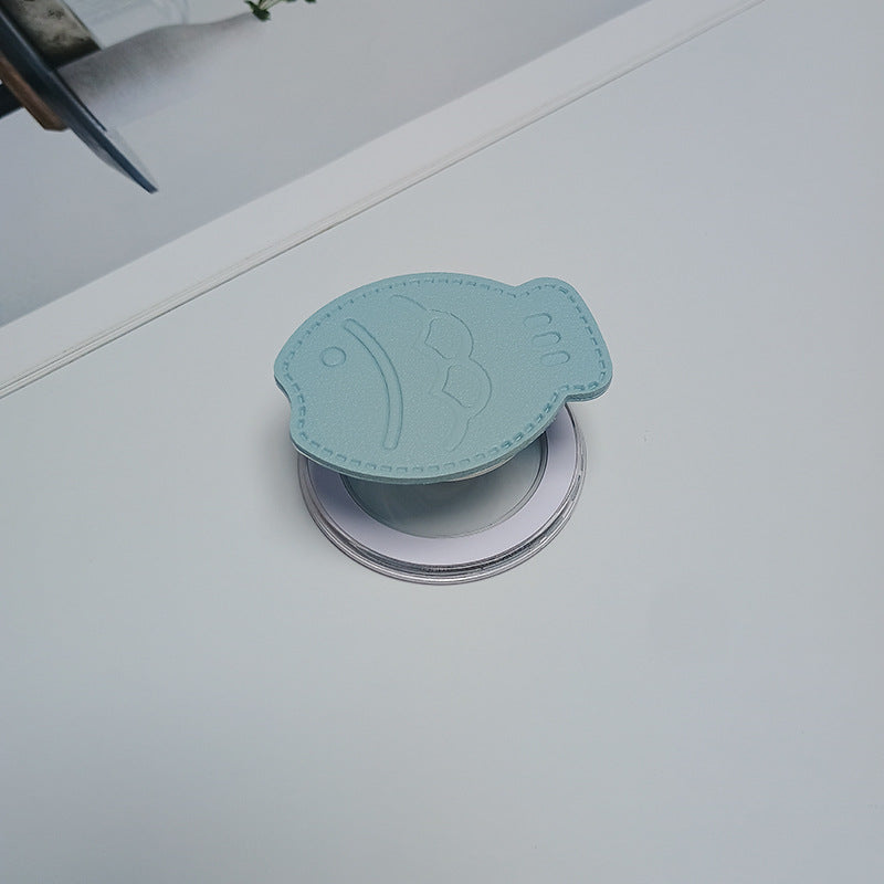 Fish-Shaped Leather Phone Holder Kalsten