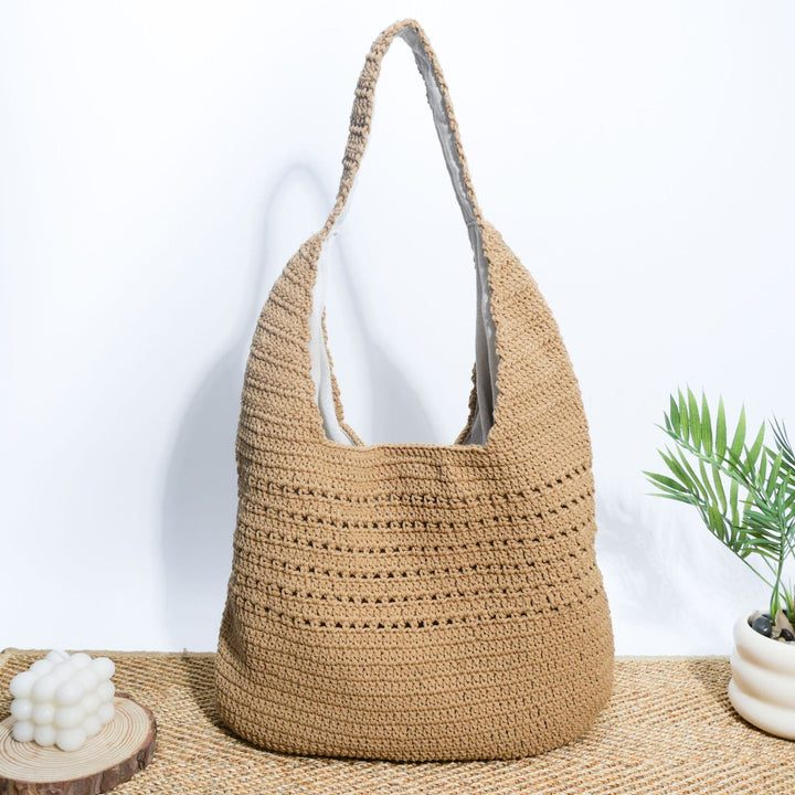 Handmade macrame shoulder bag with ergonomic shoulder strap Kalsten
