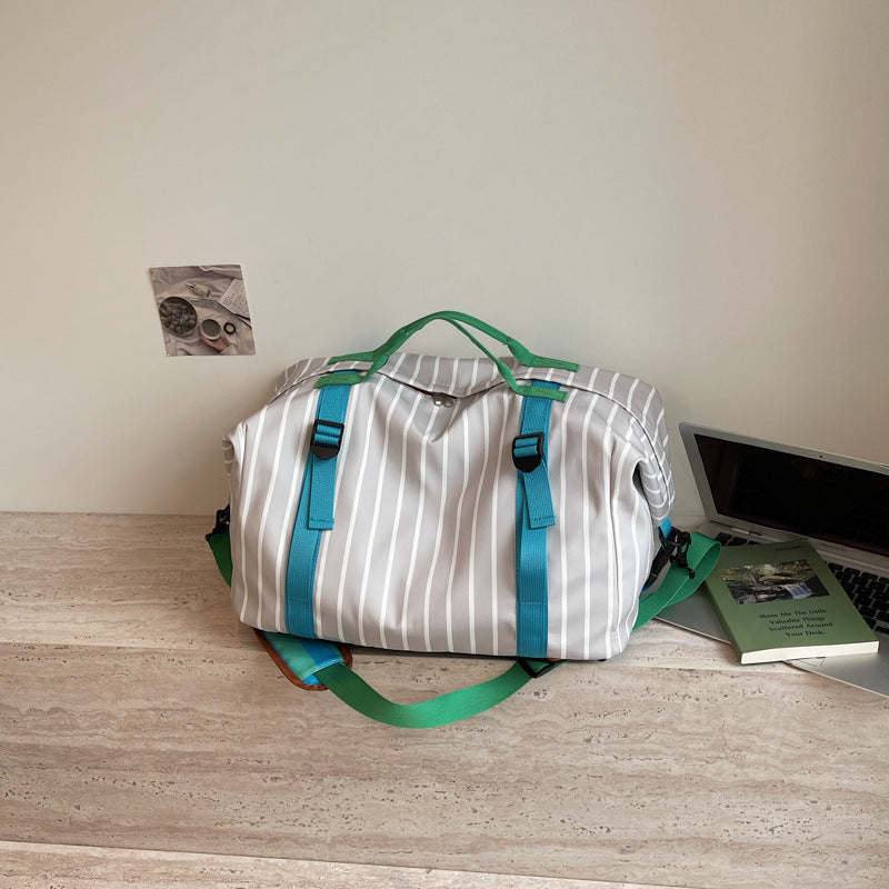 Women's Sporty Travel Bag Kalsten