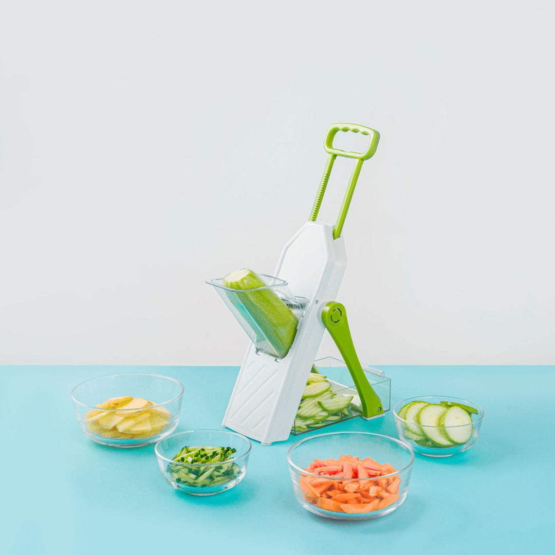 Heavy-Duty Manual Citrus Press Juicer With Integrated Pulp Collector
