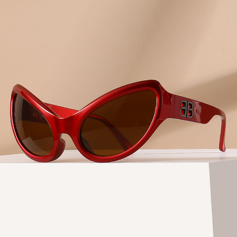 Ladies elegant Cat-Eye sunglasses with high-quality UV protection lenses Kalsten