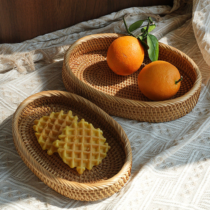 Women's oval decorative basket made of woven natural material Kalsten