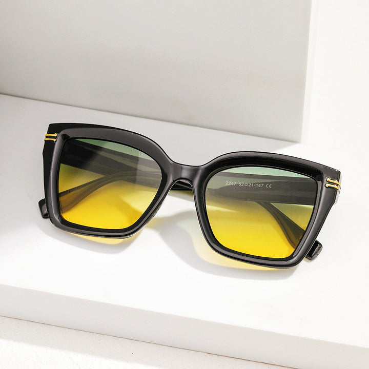 Ladies trendy square sunglasses with elegant frame Kalsten