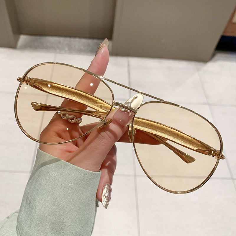 Women exclusive designer glasses with elegant details and high-quality metal frame Kalsten