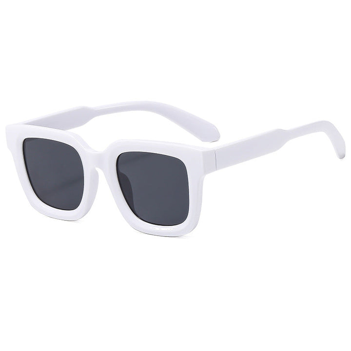 Ladies fashionable sunglasses in striking design Kalsten