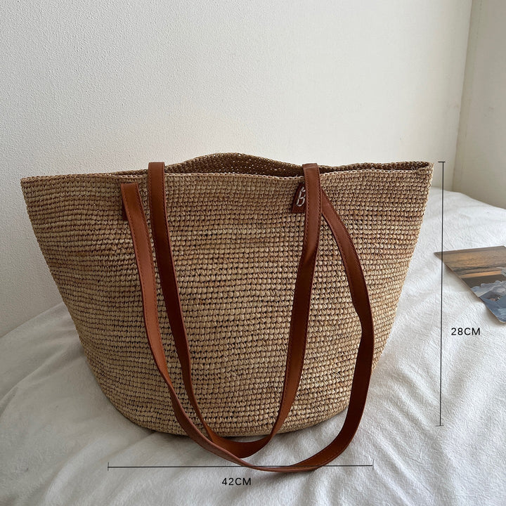Handmade straw bag with fashionable striped pattern Kalsten