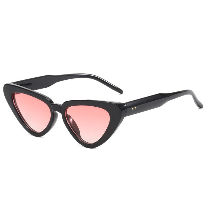 Ladies stylish Cat-Eye sunglasses with striking design Kalsten