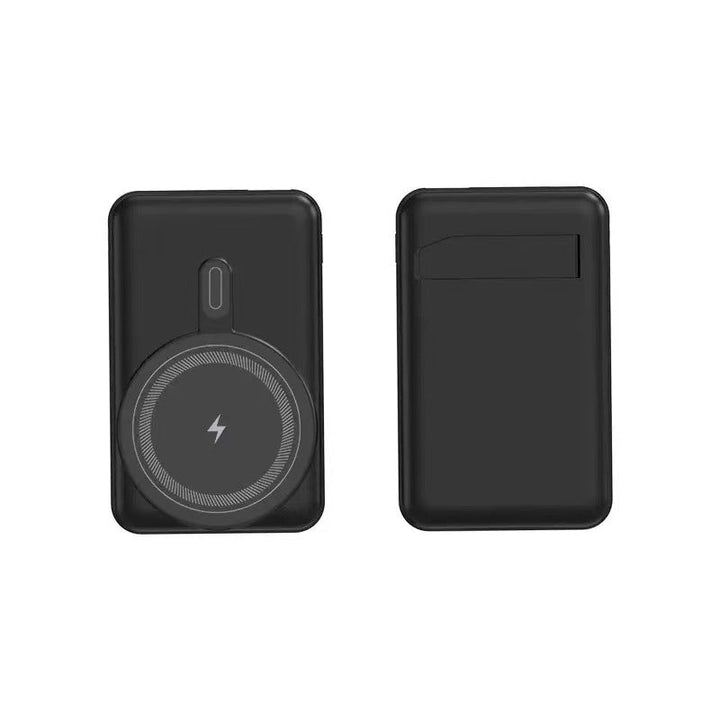 Power bank with wireless charger by Kalsten
