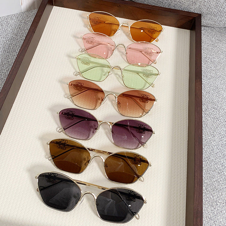 Women's fashionable Cat-Eye sunglasses with delicate metal frame Kalsten
