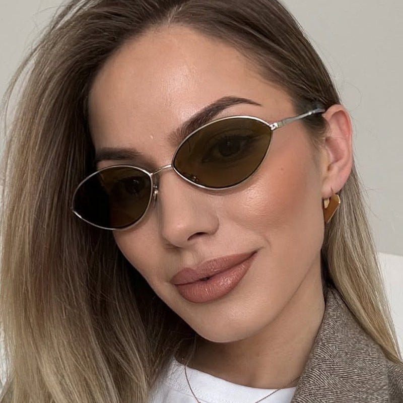 Ladies' fashionable sunglasses with oval design and polarized lenses Kalsten