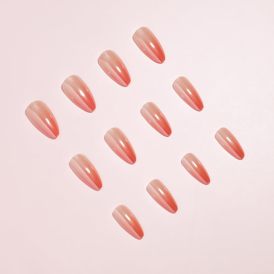 Ultra-Glossy Almond-Shaped Press-On Nail Collection Kalsten