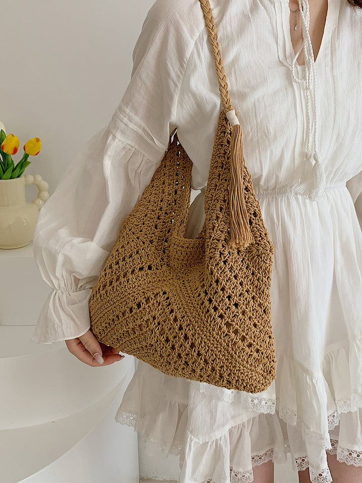 Hand-knotted beach bag with tassels Kalsten