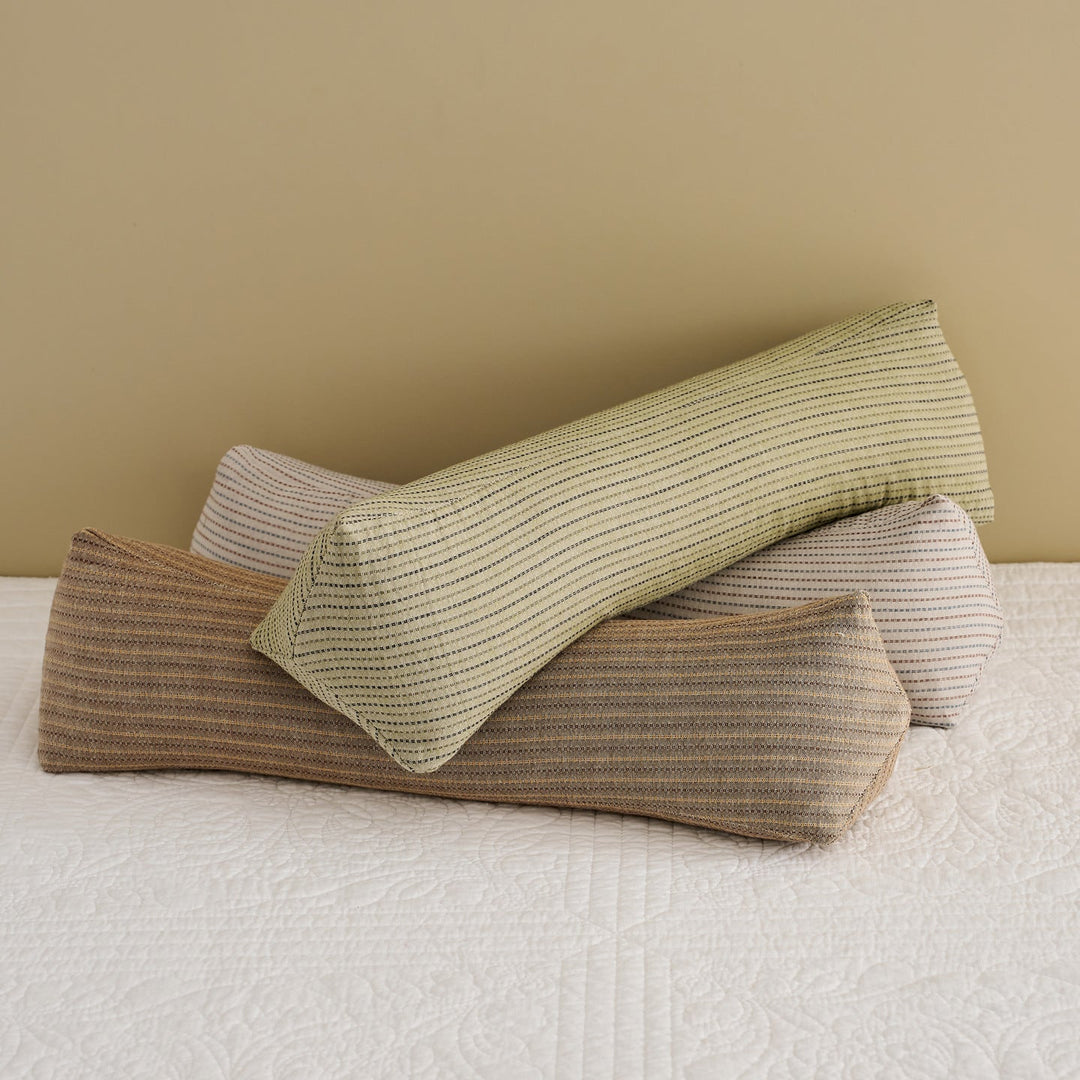 Ergonomic neck support roll with special comfort design Kalsten