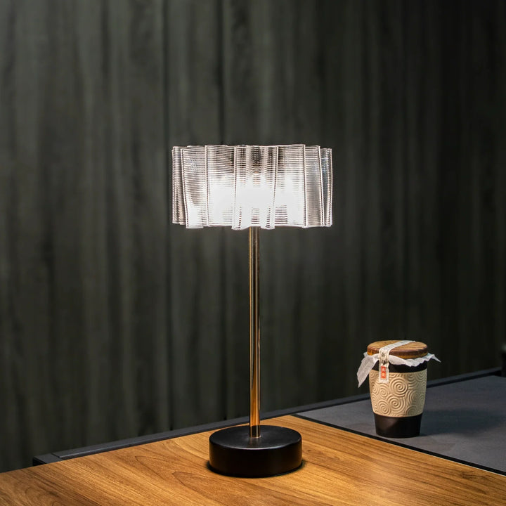 Pleated Full-Aluminum Rechargeable Table Lamp | Kalsten