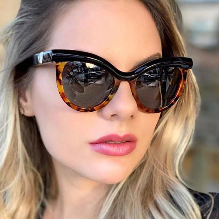 Ladies elegant Cat-Eye sunglasses with stylish metal frame Kalsten