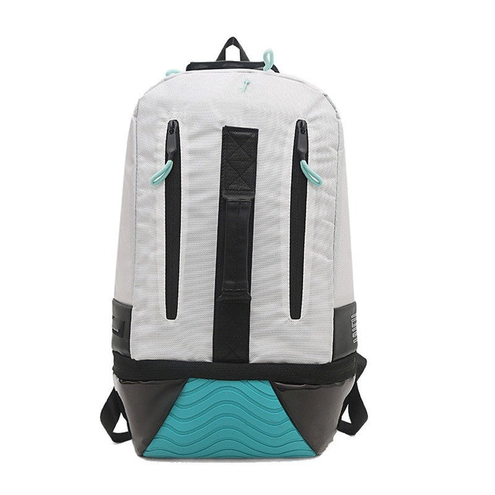 Sporty backpack with insulating bottom and water-repellent surface Kalsten
