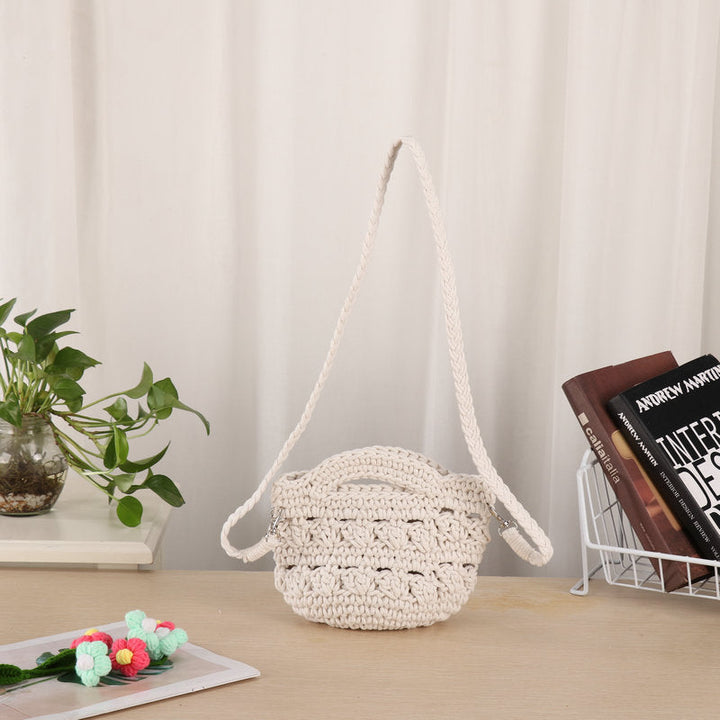 Handcrafted shoulder bag with unique knit design Kalsten