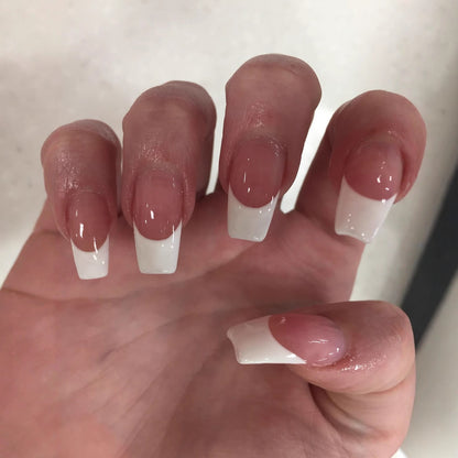 Artificial nails with glamorous glitter design and high gloss finish Acalora