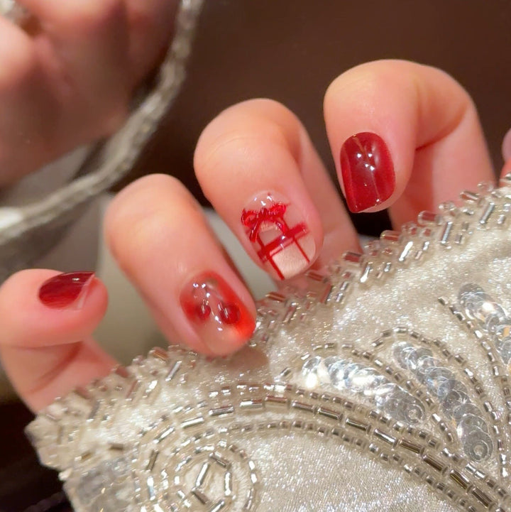 Stylish Press-On Nail Art Kalsten