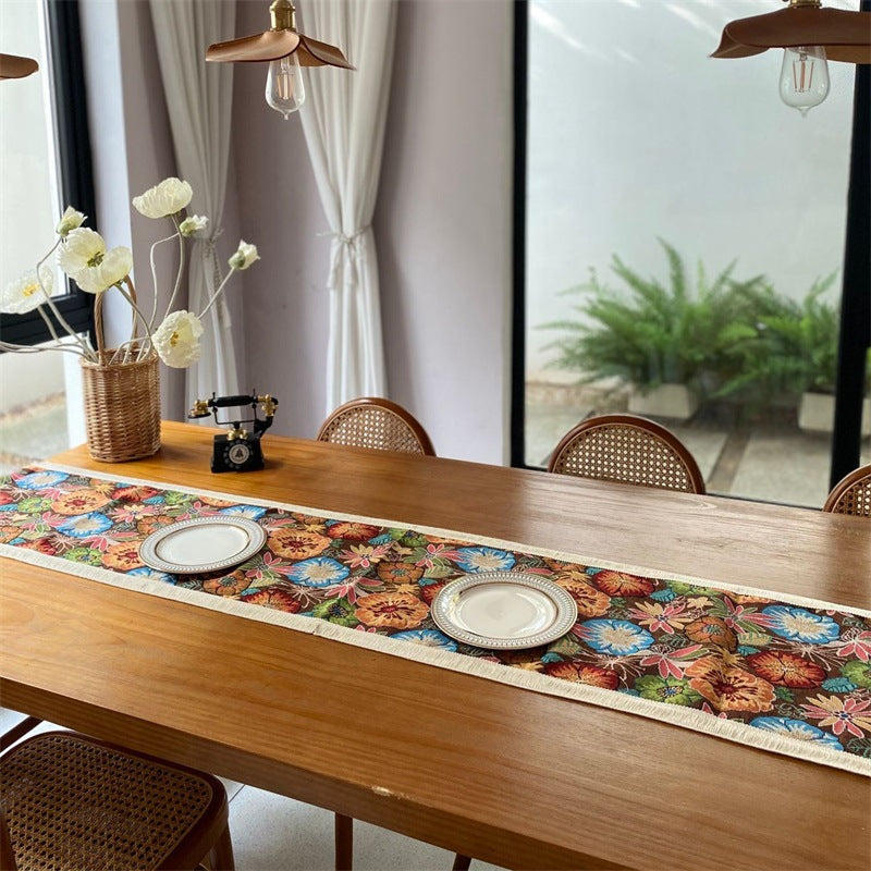 Decorative Floral Pattern Table Runner