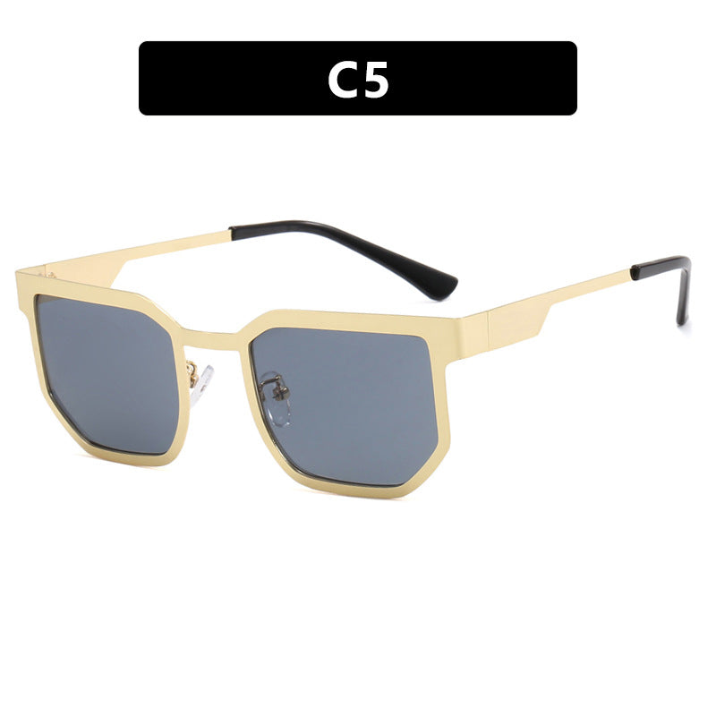 Ladies modern sunglasses in trendy rectangular design with narrow metal frame Kalsten