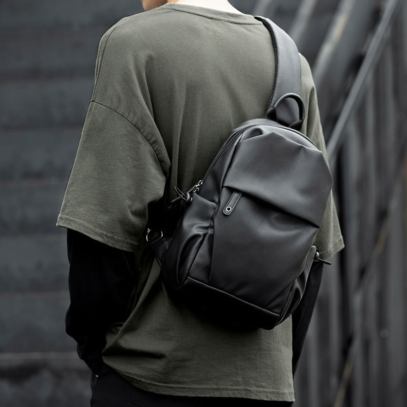 Practical shoulder bag with versatile storage Kalsten