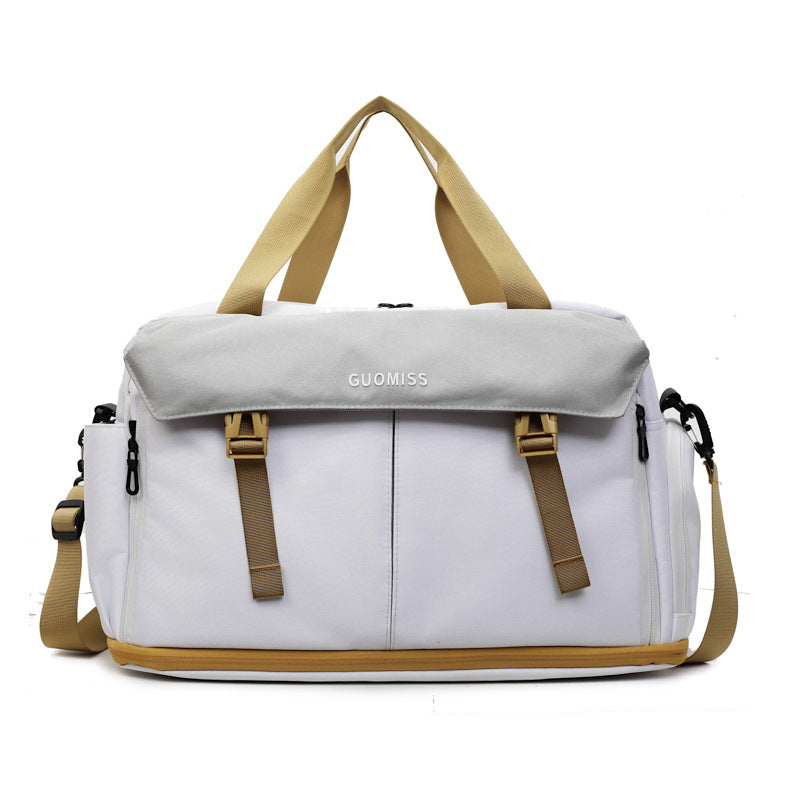 Sports bag with multifunctional compartments Kalsten