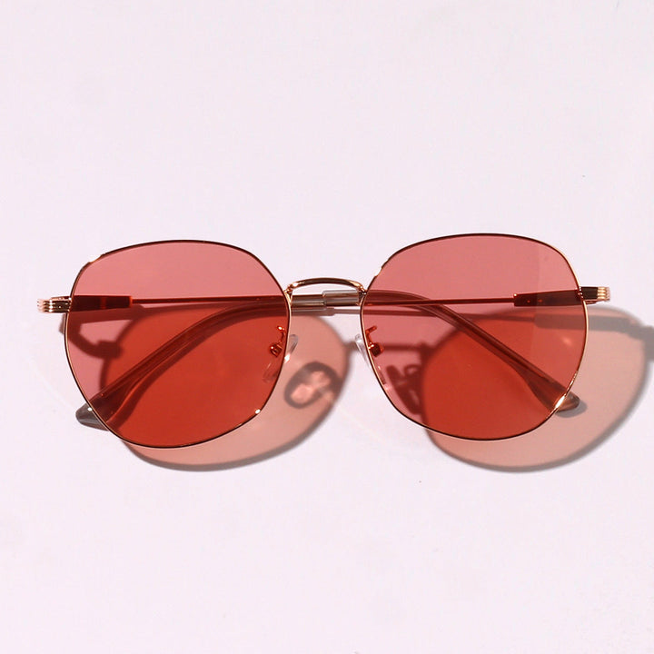 Women's striking geometric sunglasses with UV protection Kalsten