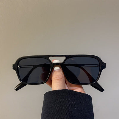 Women's trendy square sunglasses with transparent frame and gentle lenses Kalsten