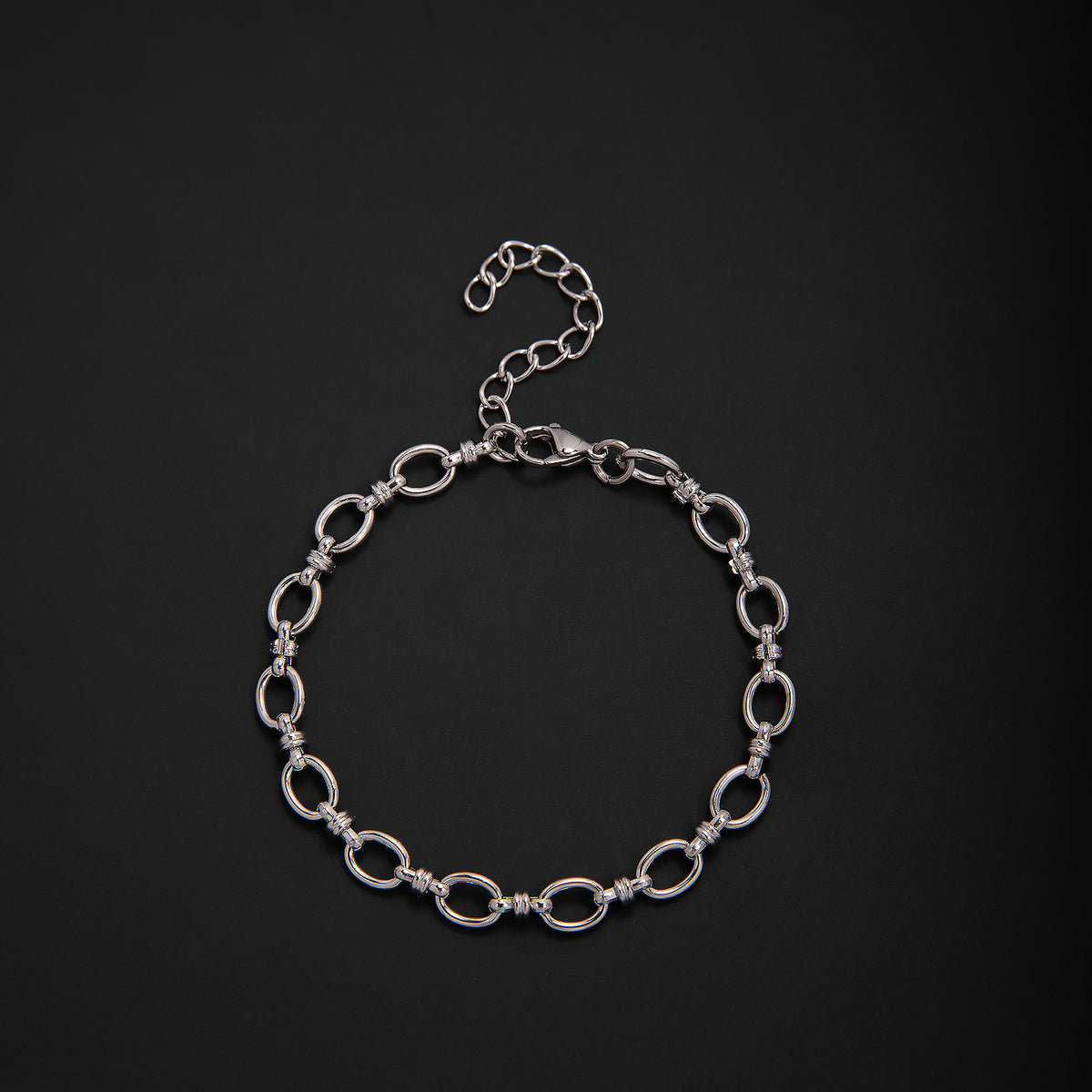 Elegant Geometric Link Bracelet Acalora