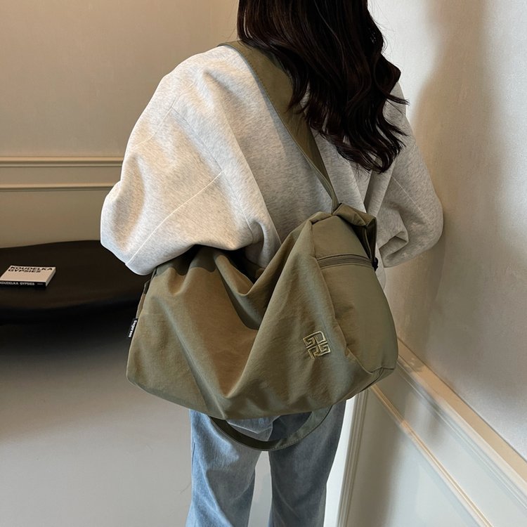 Multifunctional Leisure and Sports Bag Kalsten