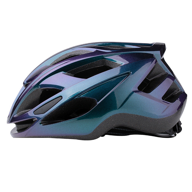 Bicycle helmet with advanced ventilation system Kalsten