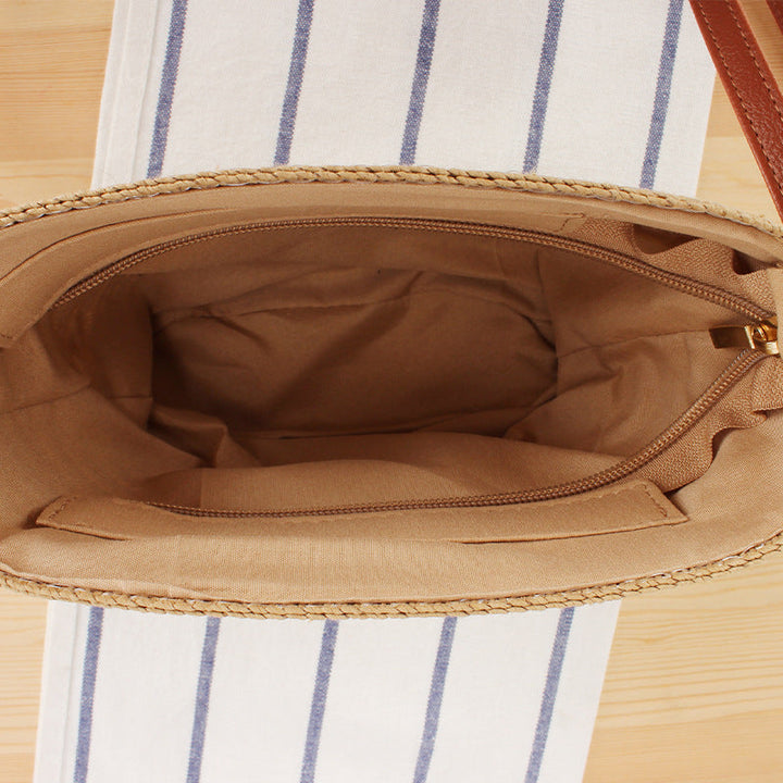 Shoulder bag made of woven natural material with contrasting stripes Kalsten